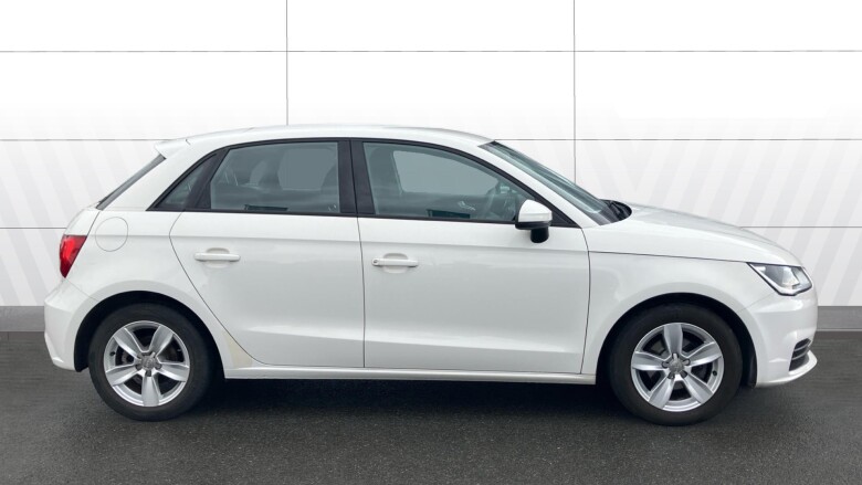 Audi A1 1.0 TFSI SE 5dr Petrol Hatchback